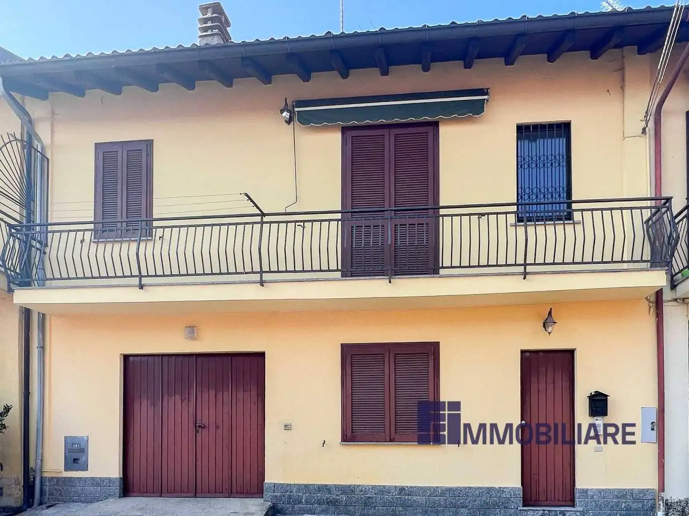 Casa indipendente in vendita a Mercallo