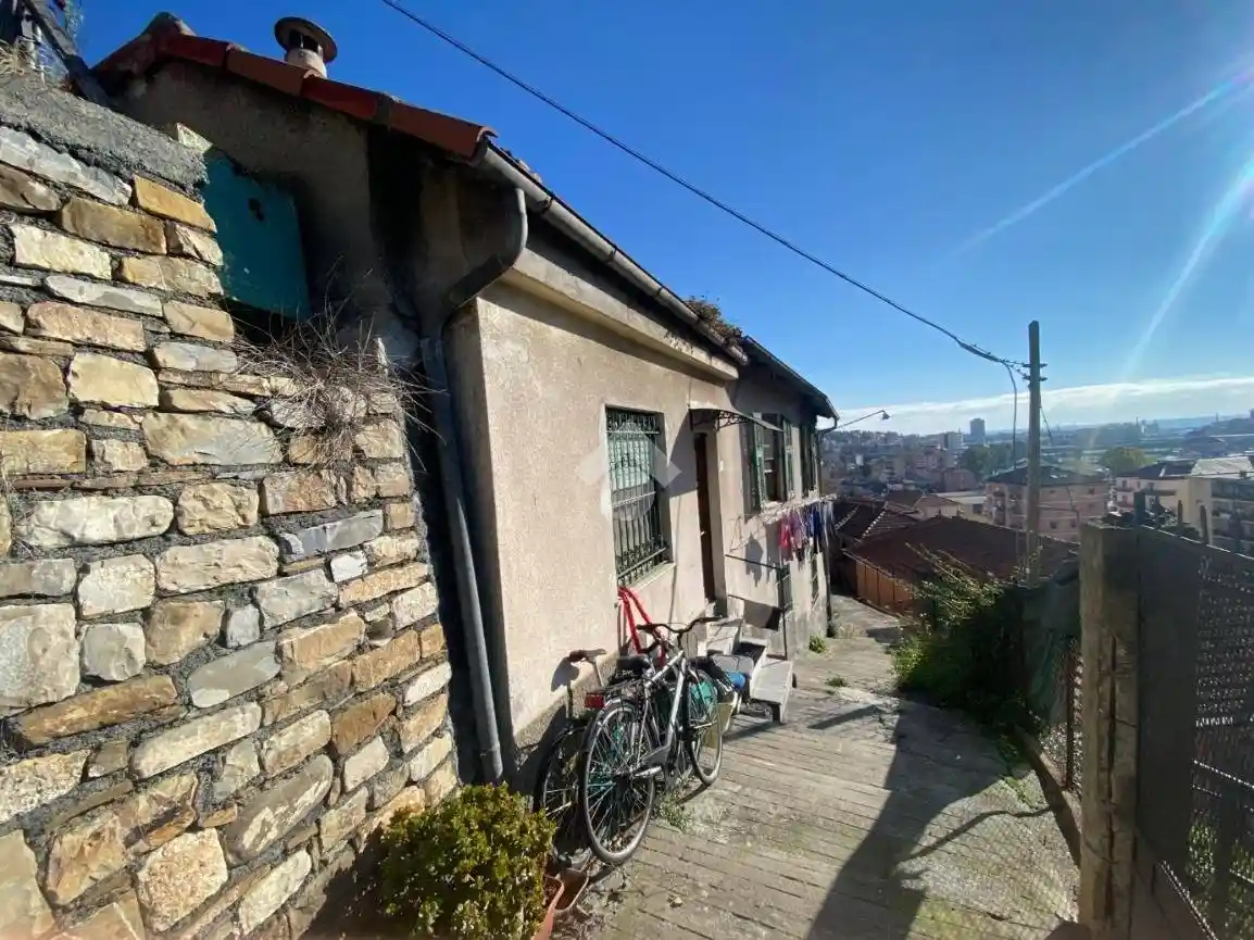 Casa indipendente in vendita a Imperia