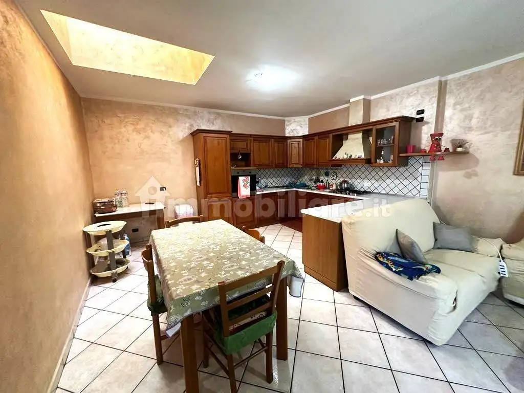 Quadrilocale via della torre, Ello - foto 4