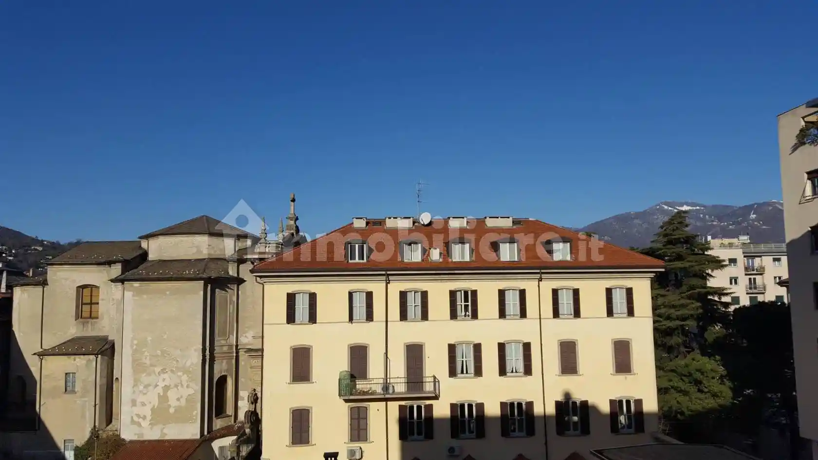 Appartamento in affitto a Como