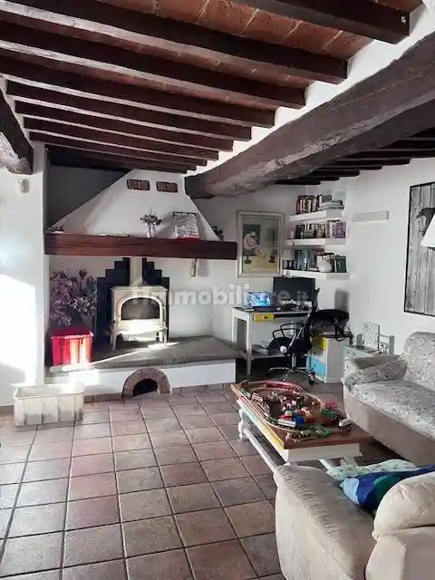 Casa indipendente in vendita a Borgo San Lorenzo