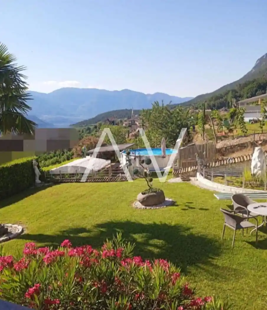 Villa in vendita a Caldaro sulla Strada del Vino