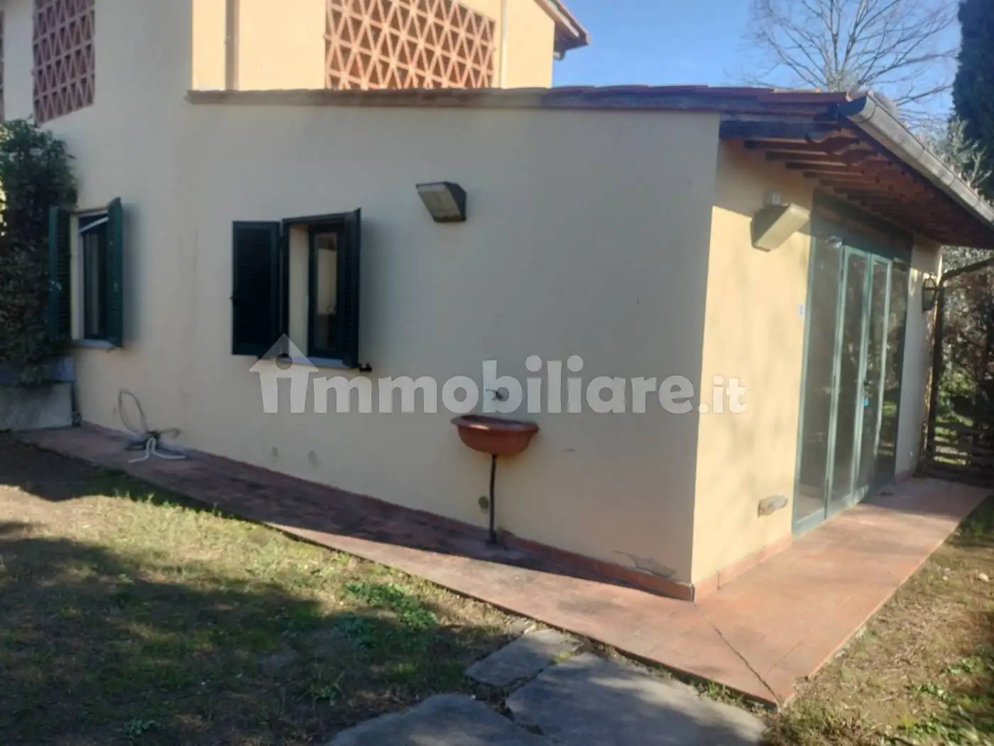 Casa indipendente in affitto a Firenze
