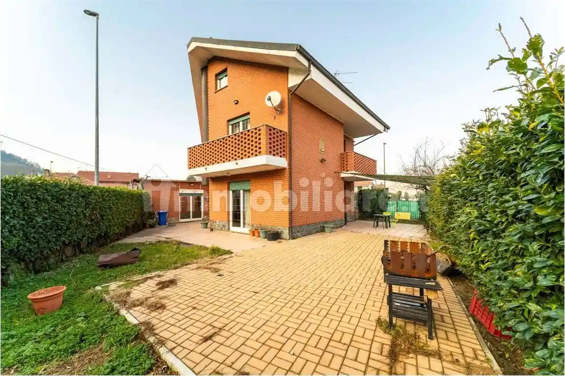 Villa in vendita a Sangano