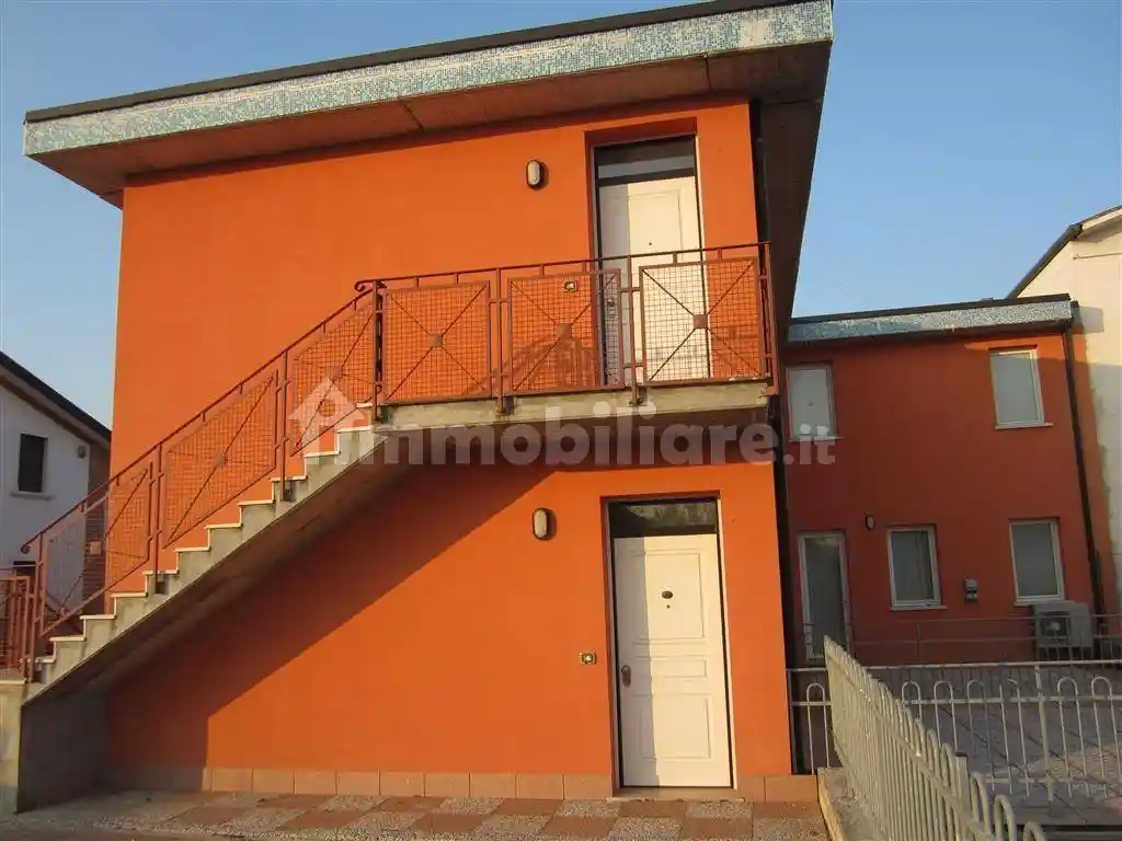 Palazzo - Edificio in vendita a Arcole