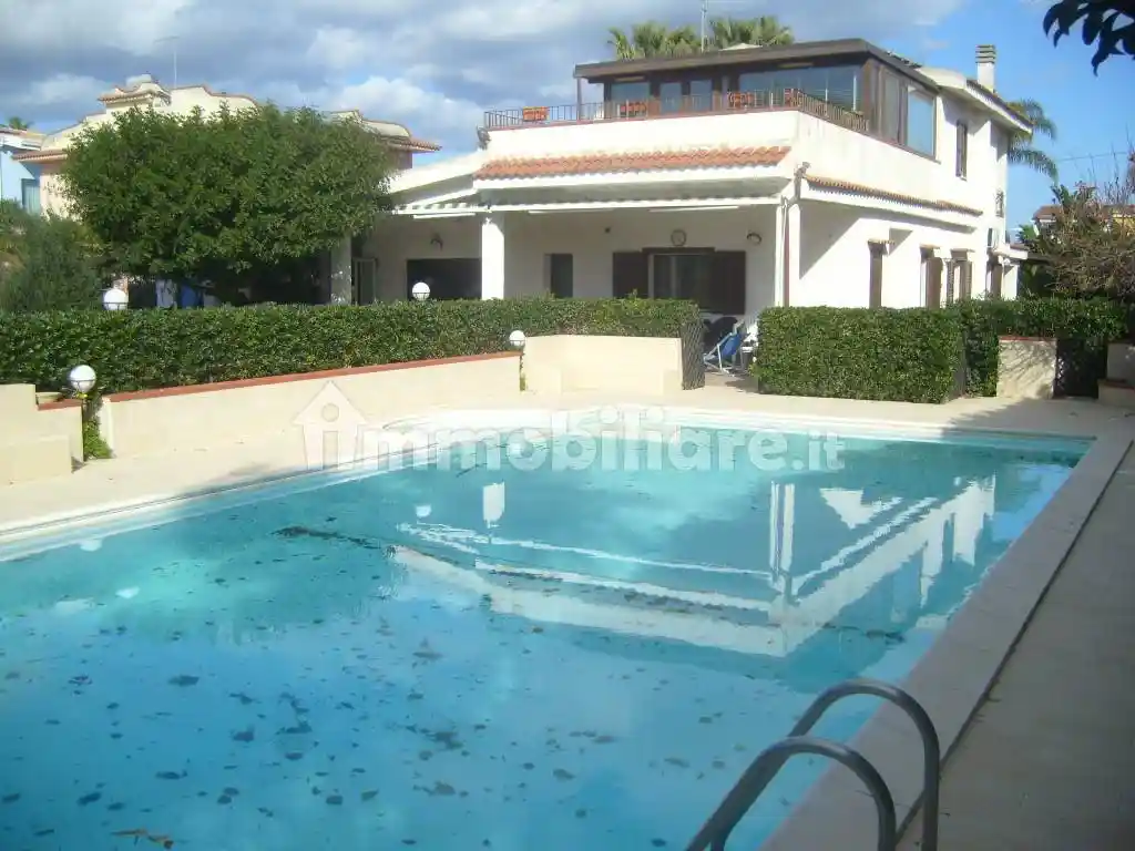 Villa in vendita a Siracusa