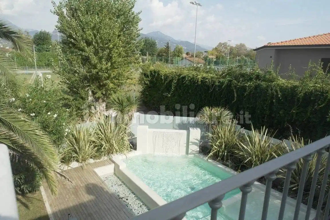 Villa in affitto a Forte dei Marmi