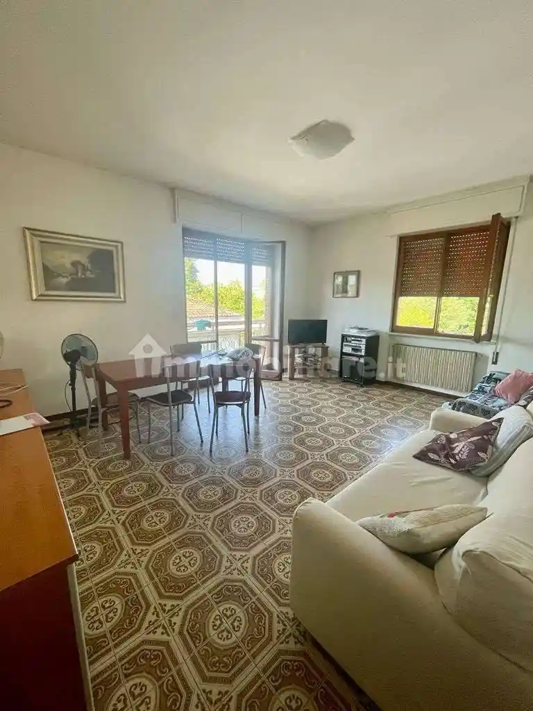 Appartamento in vendita a Massa