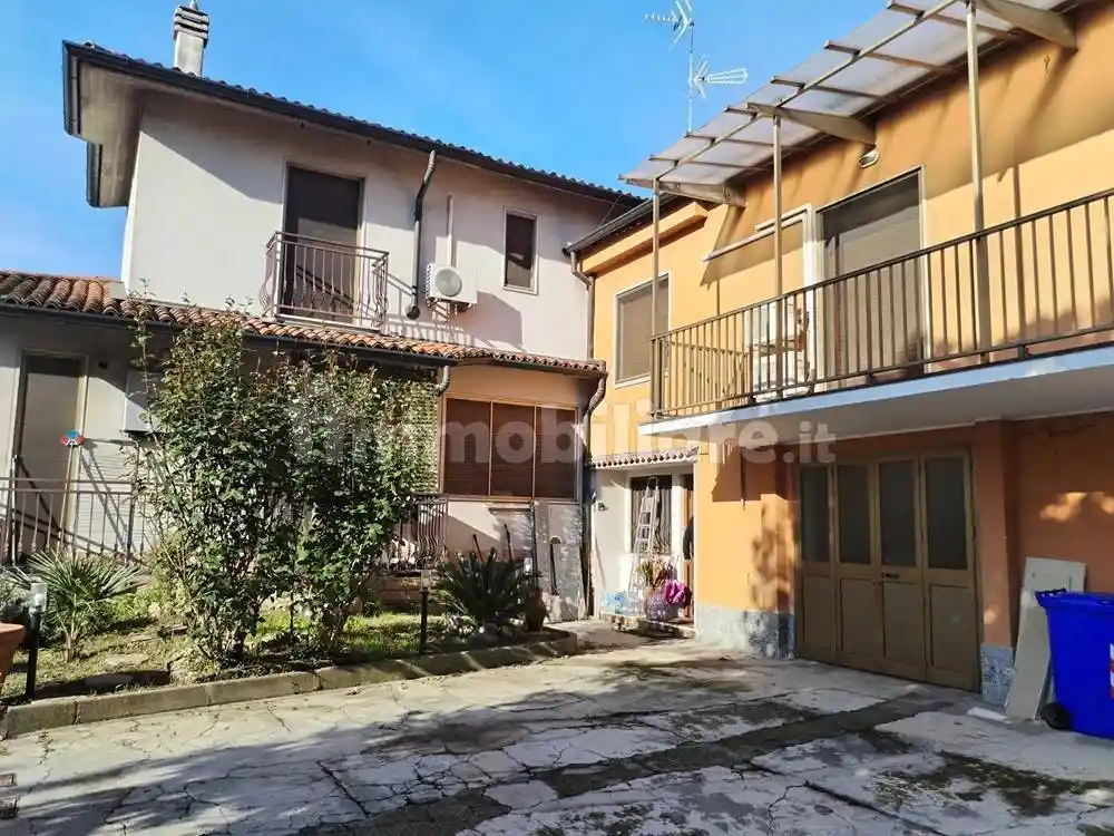 Villa bifamiliare via della Resistenza 25, Mezzate, Peschiera Borromeo - foto 3