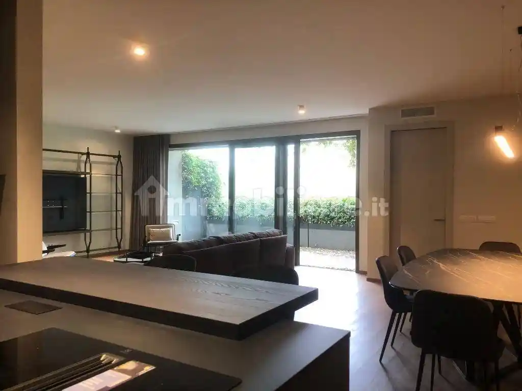 Appartamento in vendita a Parma