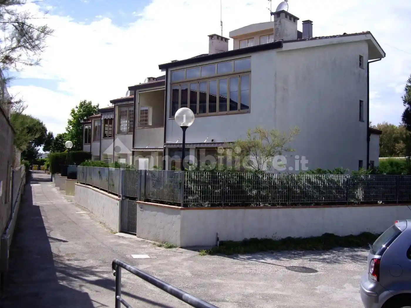 Villa a schiera viale Alpi Orientali Nord 68, Lido degli Scacchi, Lido di Pomposa, Comacchio - foto 2