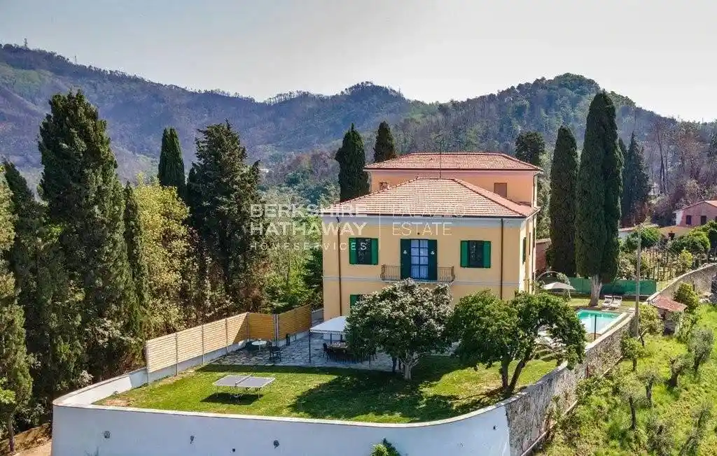 Villa in vendita a Massarosa