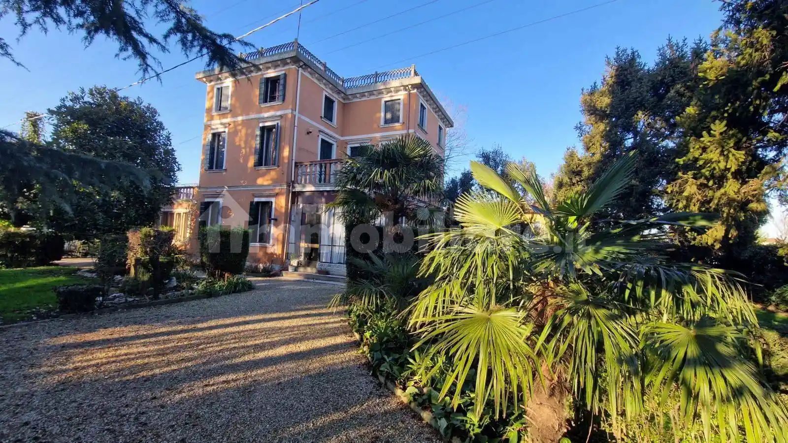Villa in vendita a Mira