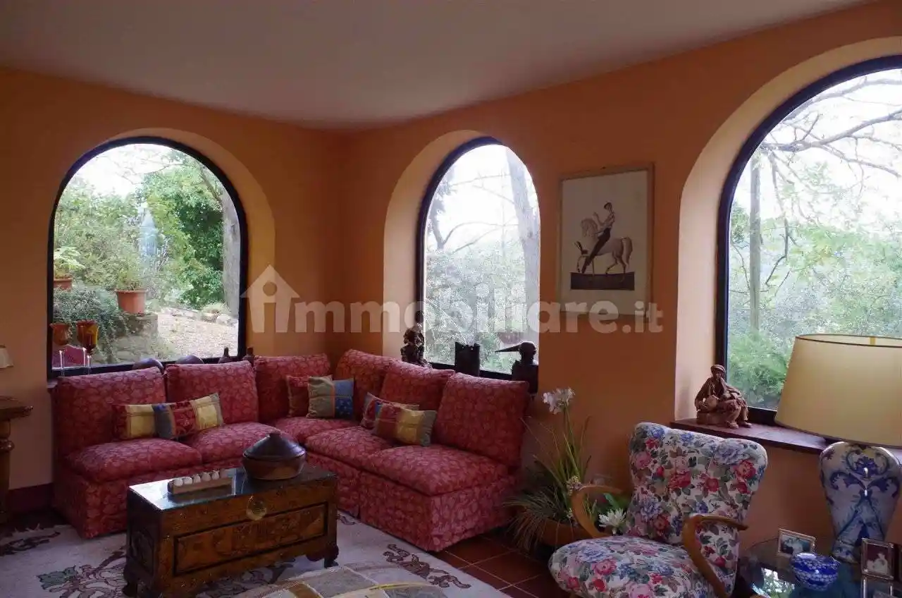 Rustico - Casale in vendita a Pontassieve