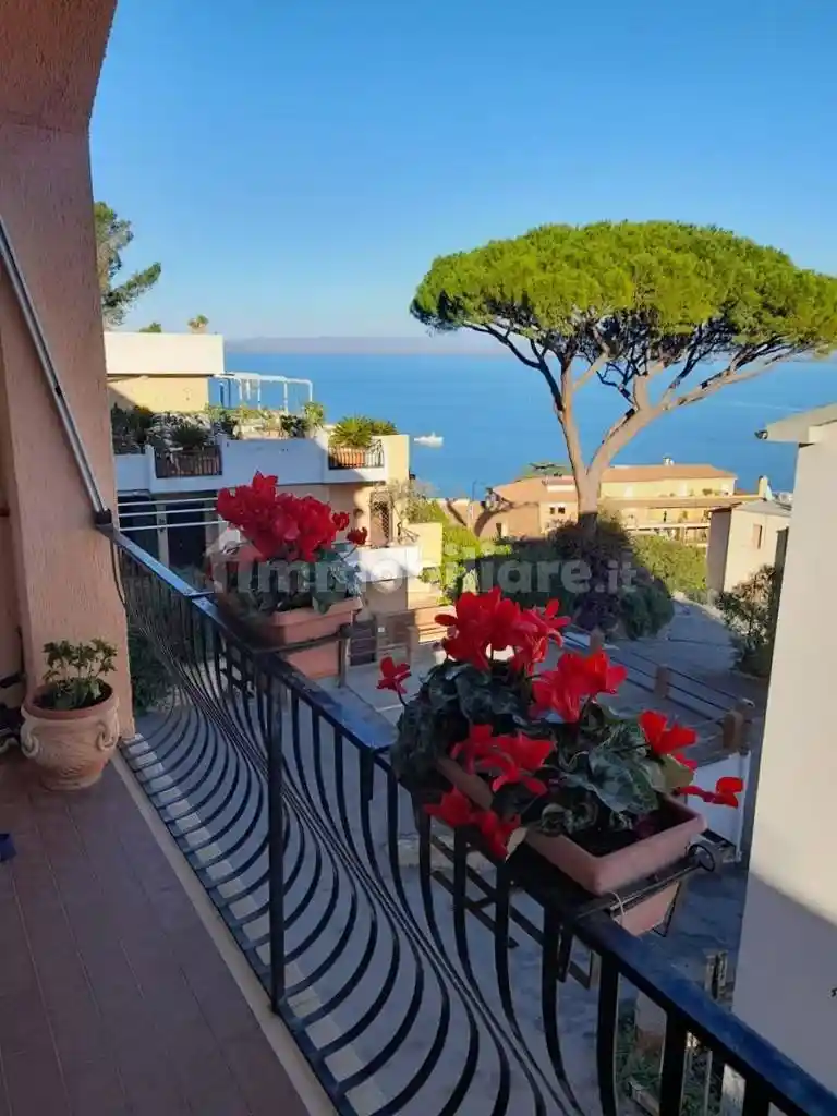 Appartamento in vendita a Monte Argentario