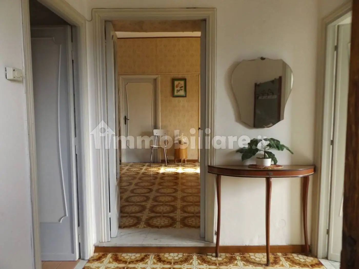 Palazzo - Edificio in vendita a Carsoli