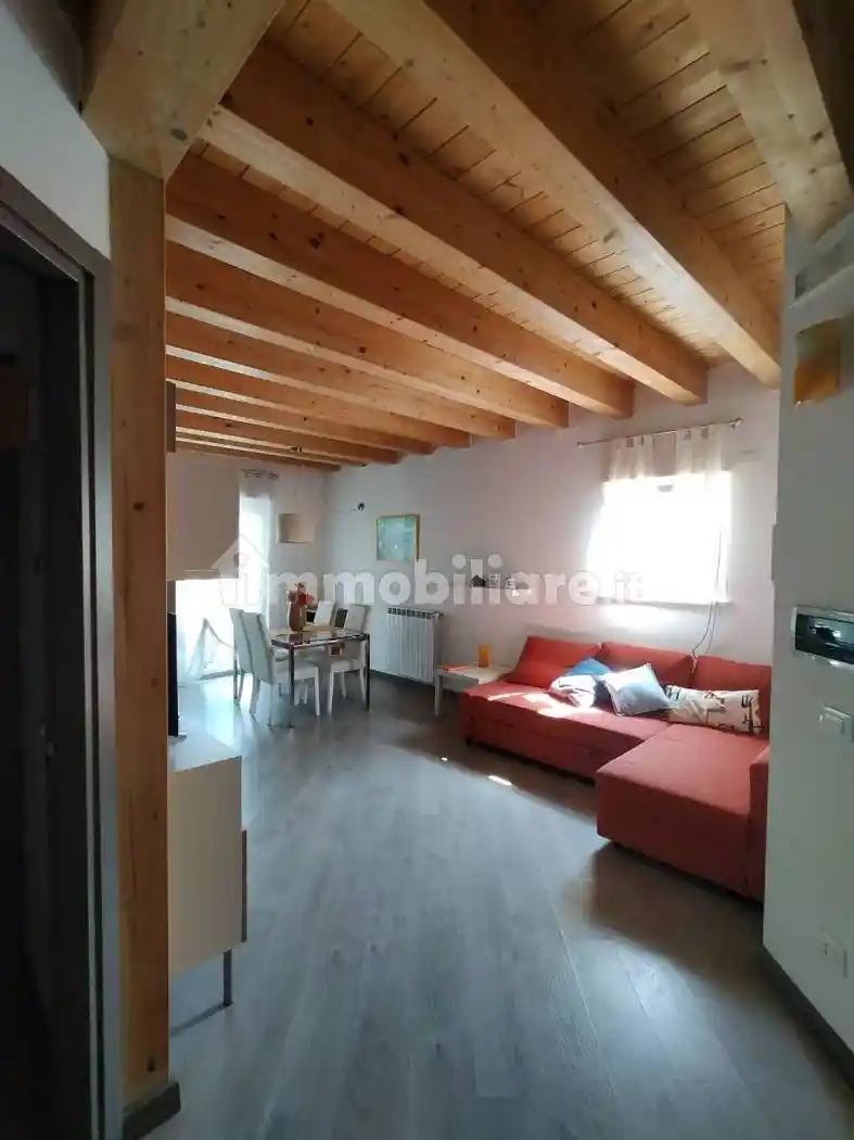 Villa in affitto a Fiumicino