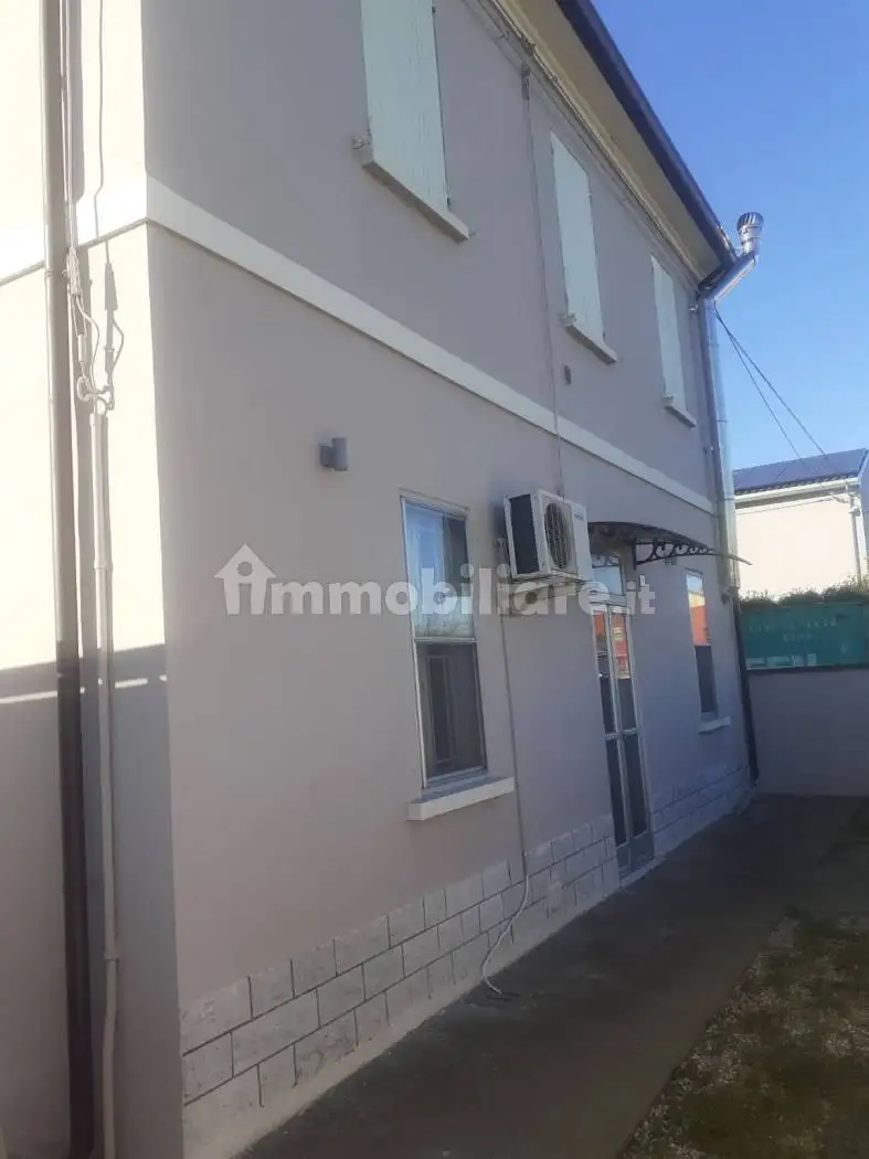 Villa in vendita a Argenta