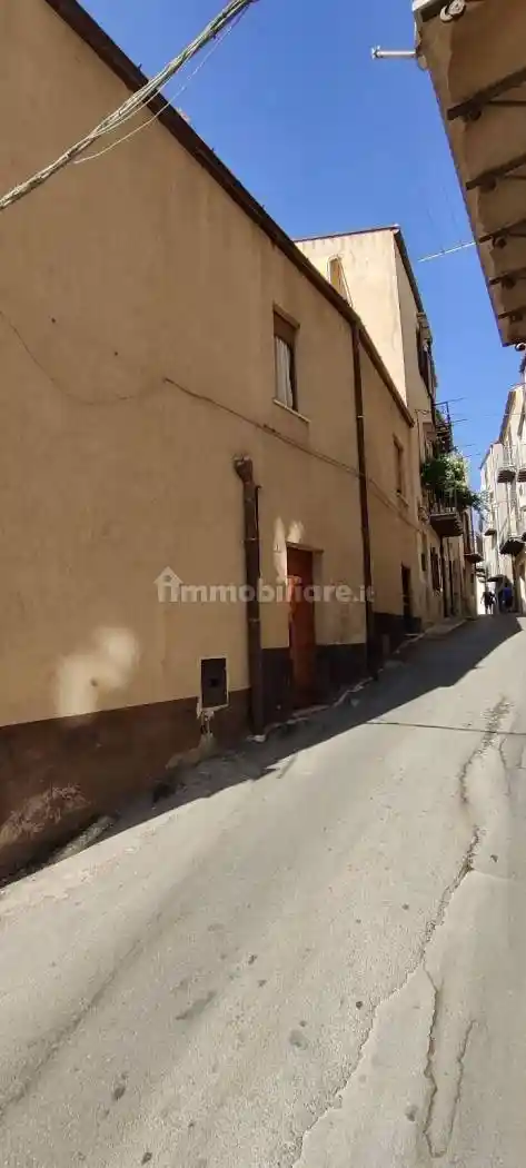 Casa indipendente in vendita a Polizzi Generosa