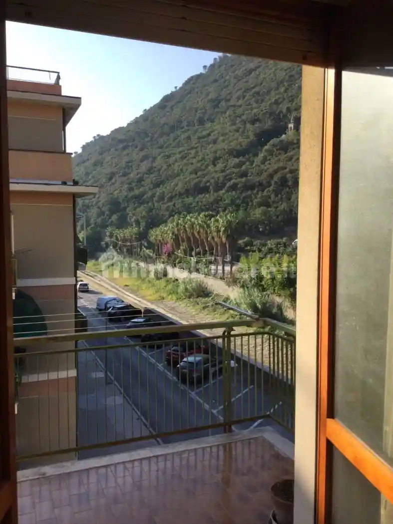 Appartamento in vendita a Finale Ligure