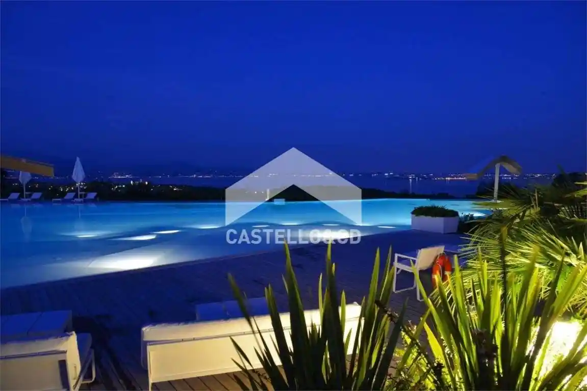 Appartamento in vendita a Padenghe sul Garda