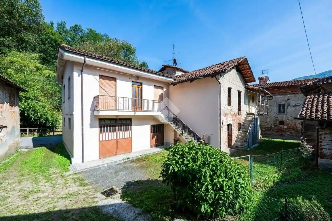Casa indipendente in vendita a Pagno