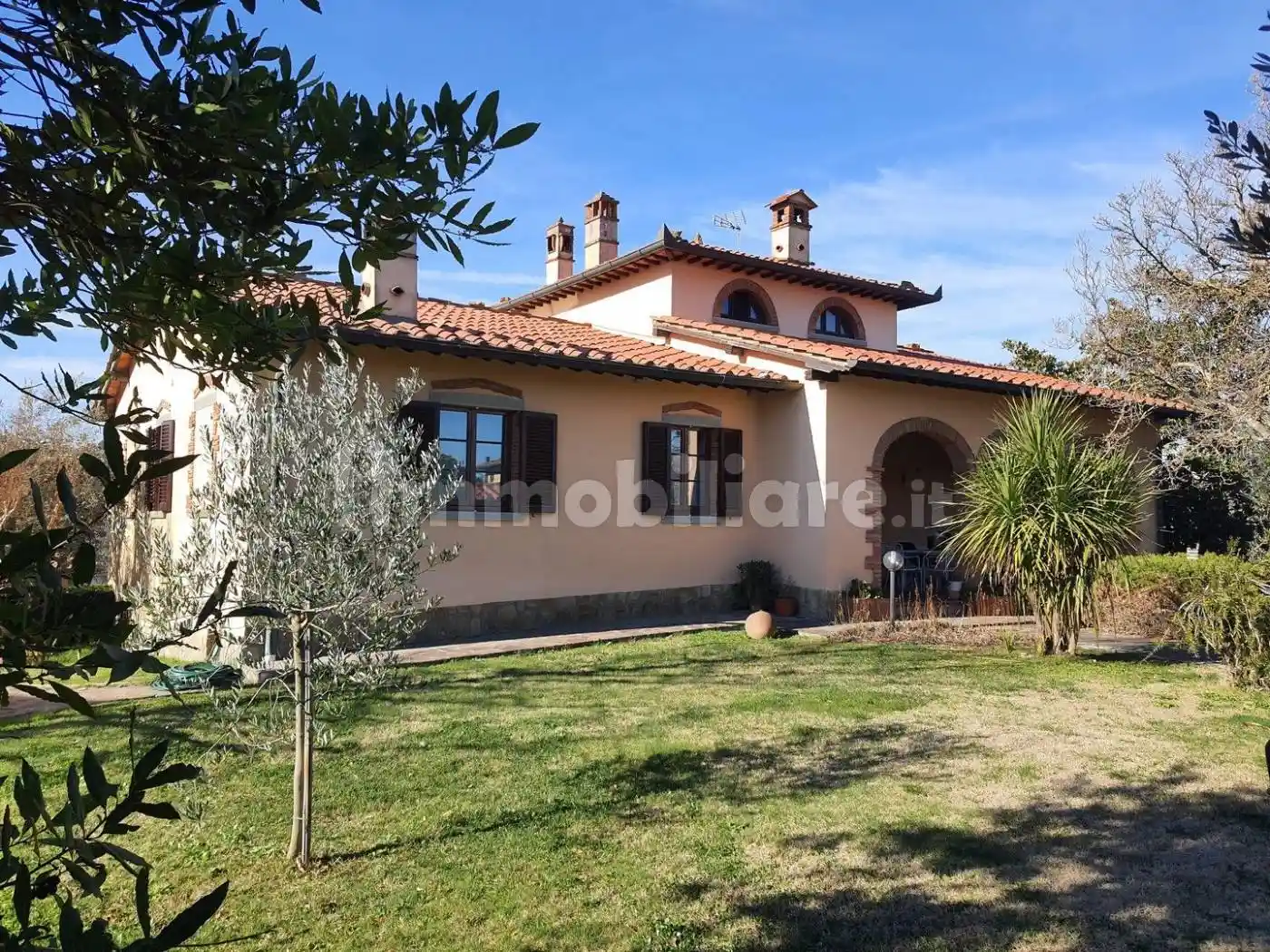 Villa in vendita a Monte San Savino
