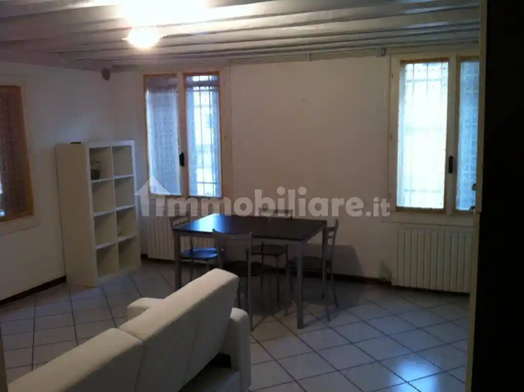 Bilocale viale Fiume, Semicentro, Este - foto 4