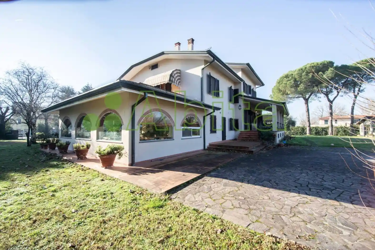Villa in vendita a Lucca