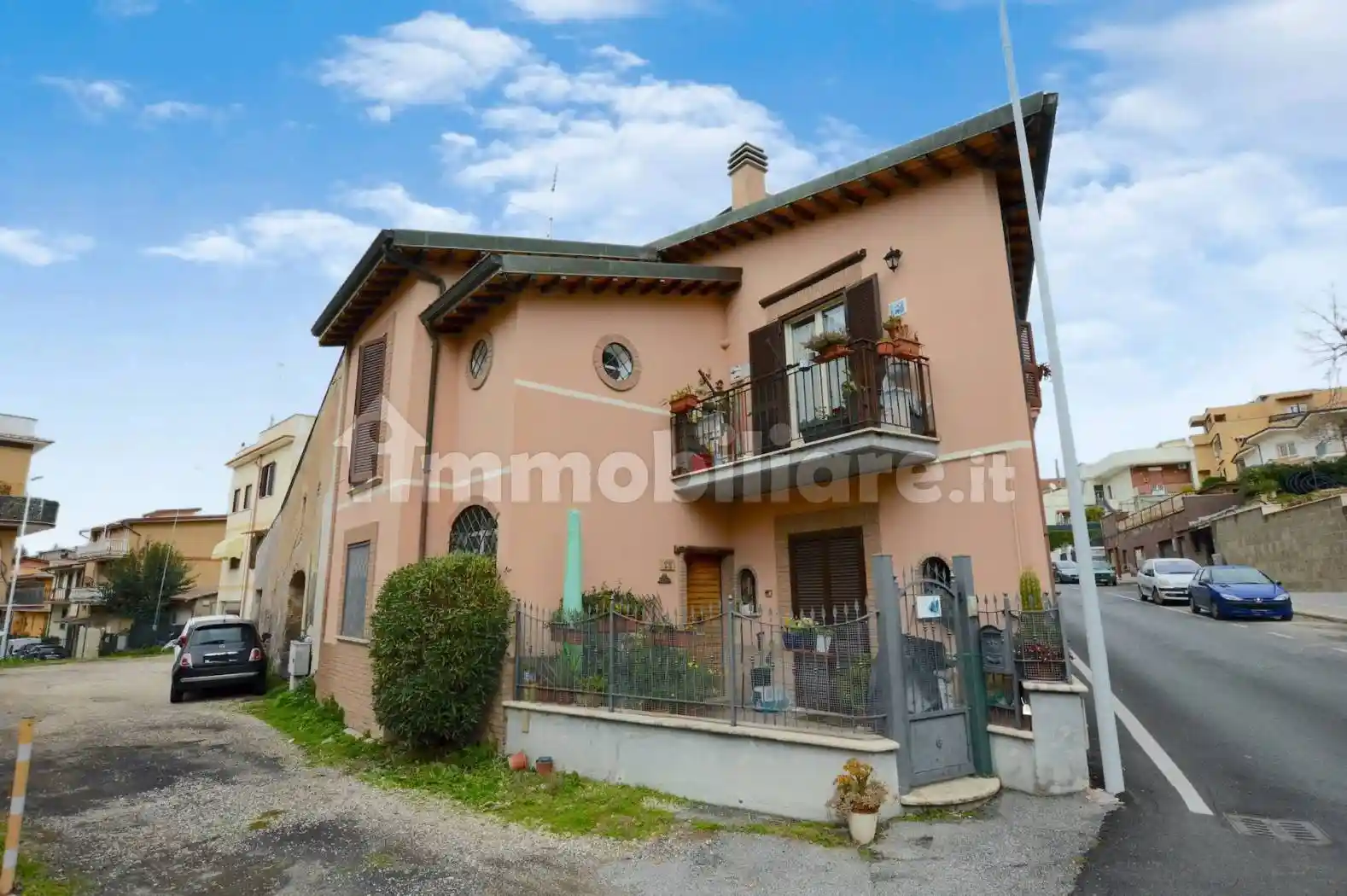 Casa indipendente in affitto a Mentana