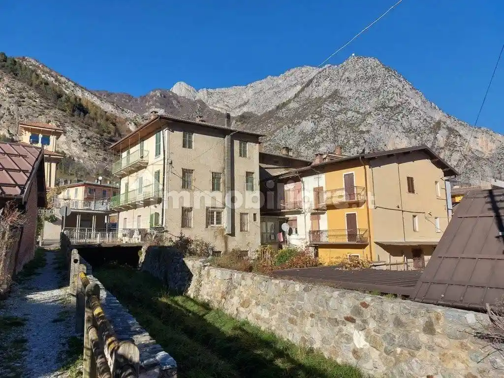 Casa indipendente in vendita a Valdieri