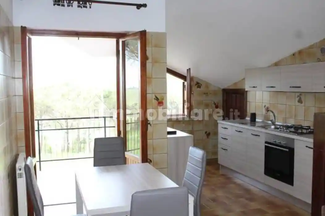 Quadrilocale via del Ramarro 22, Divino Amore, Roma - foto 5