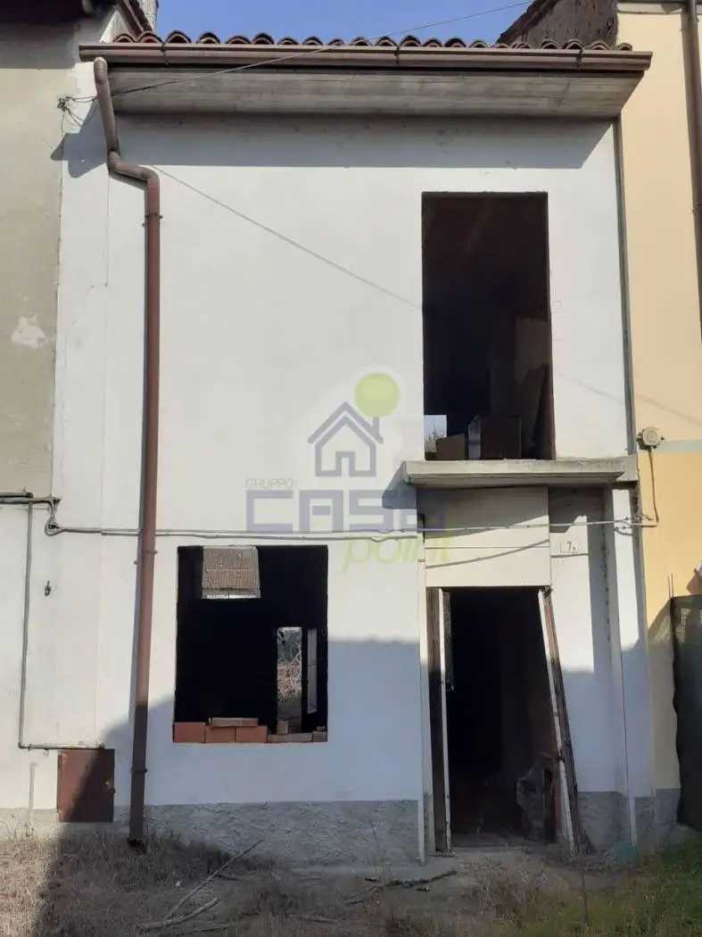 Casa indipendente in vendita a Grontardo