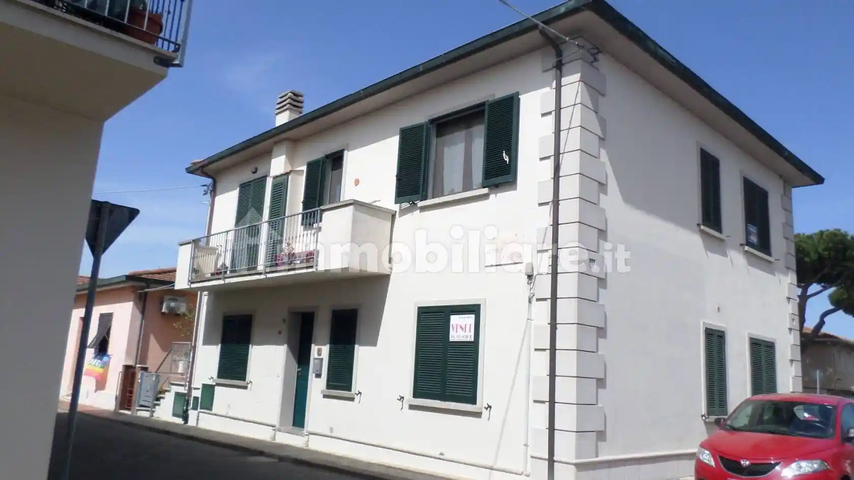 Appartamento in vendita a Cecina