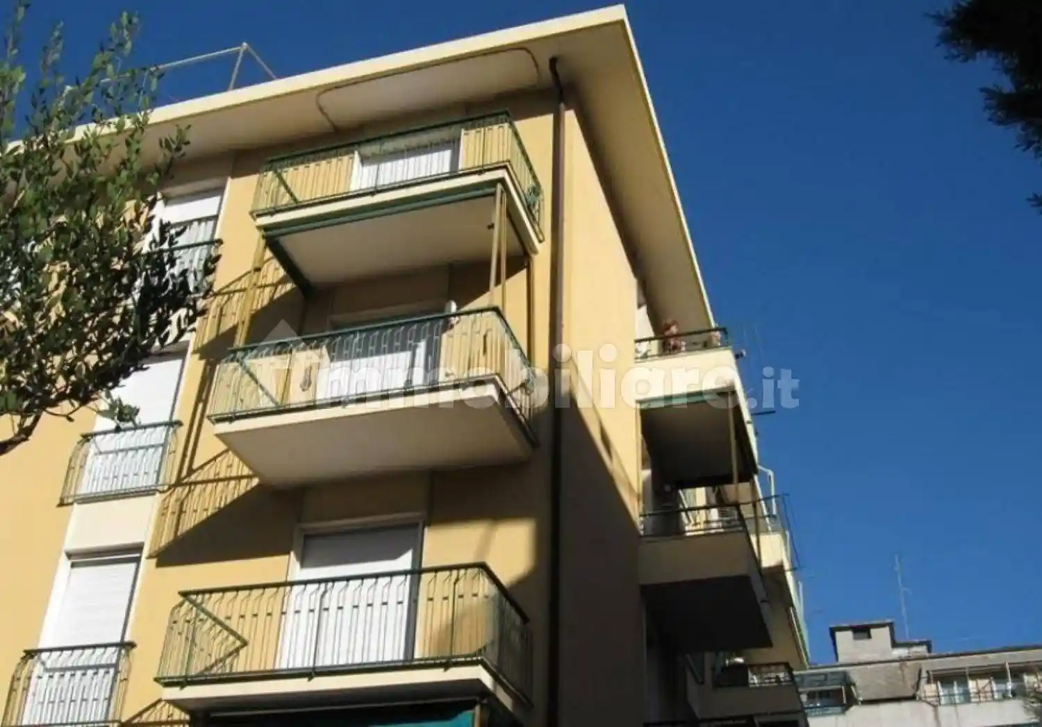 Appartamento in affitto a Borghetto Santo Spirito