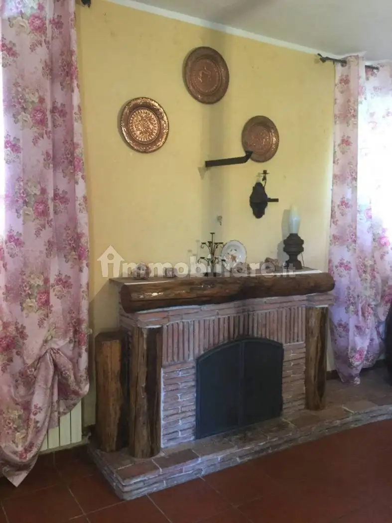 Rustico - Casale in affitto a Marsicovetere