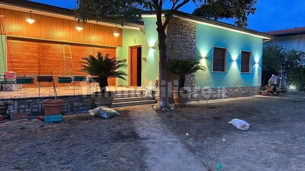 Villa in affitto a Pietrasanta