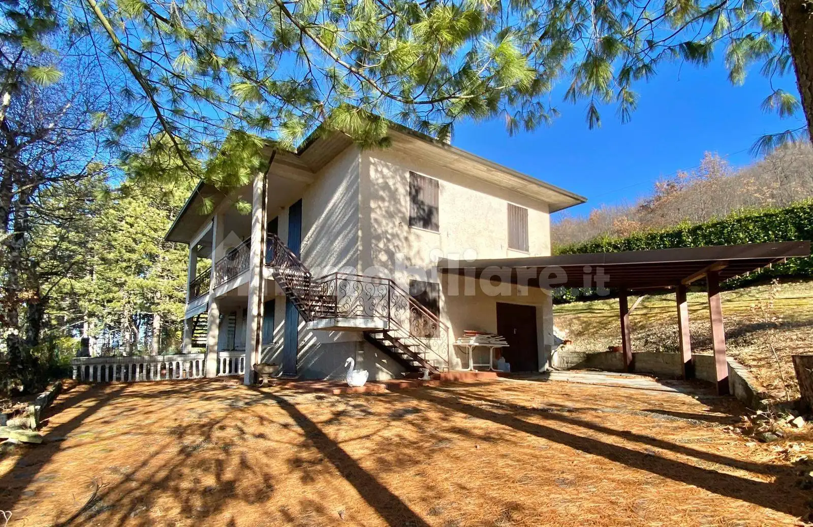 Villa in vendita a Menconico