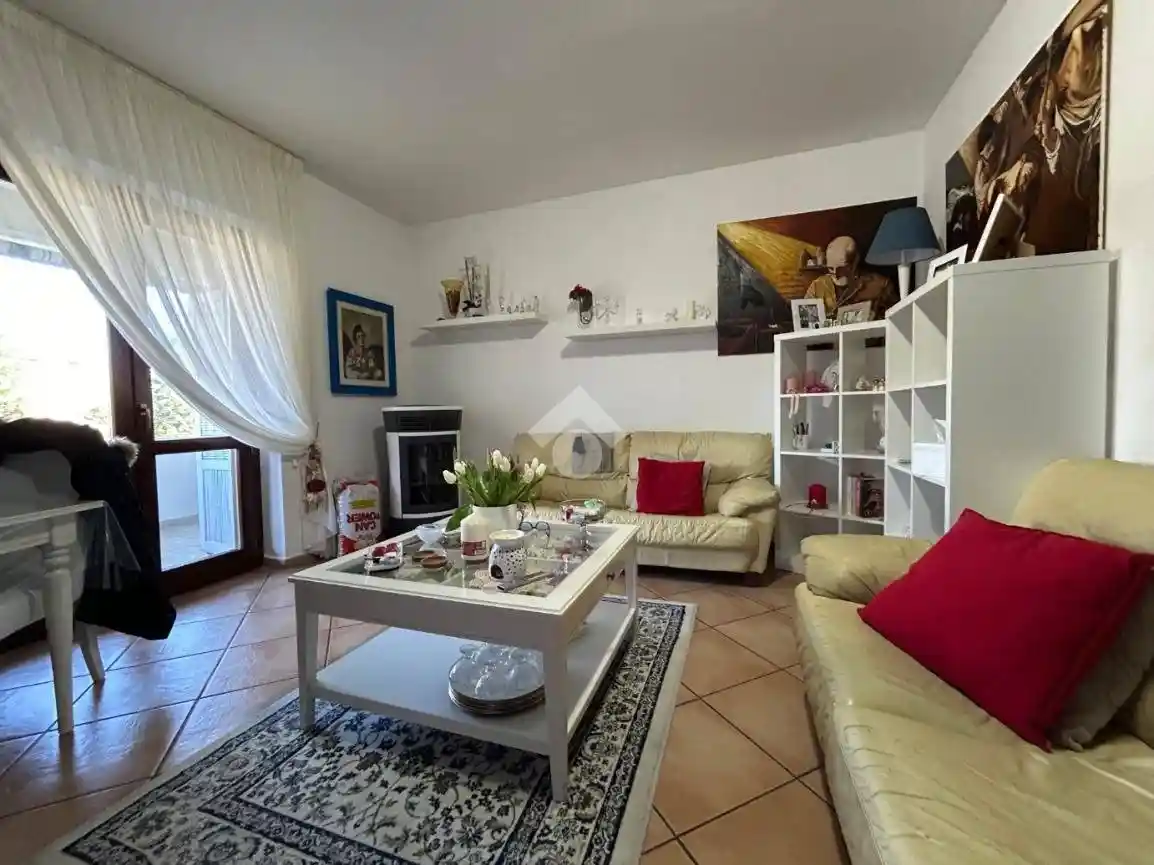 Trilocale via Vittorio Butera 9, Mendicino - foto 2