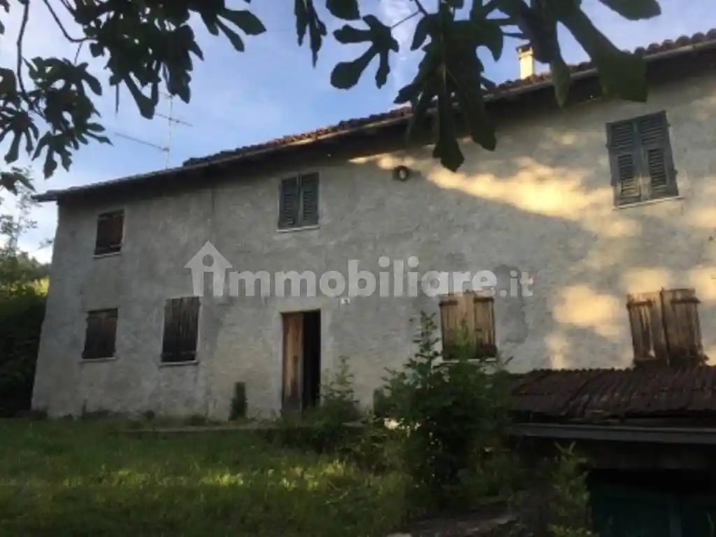 Appartamento in vendita a Cremolino