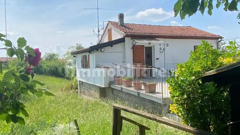 Villa in vendita a Ponzone