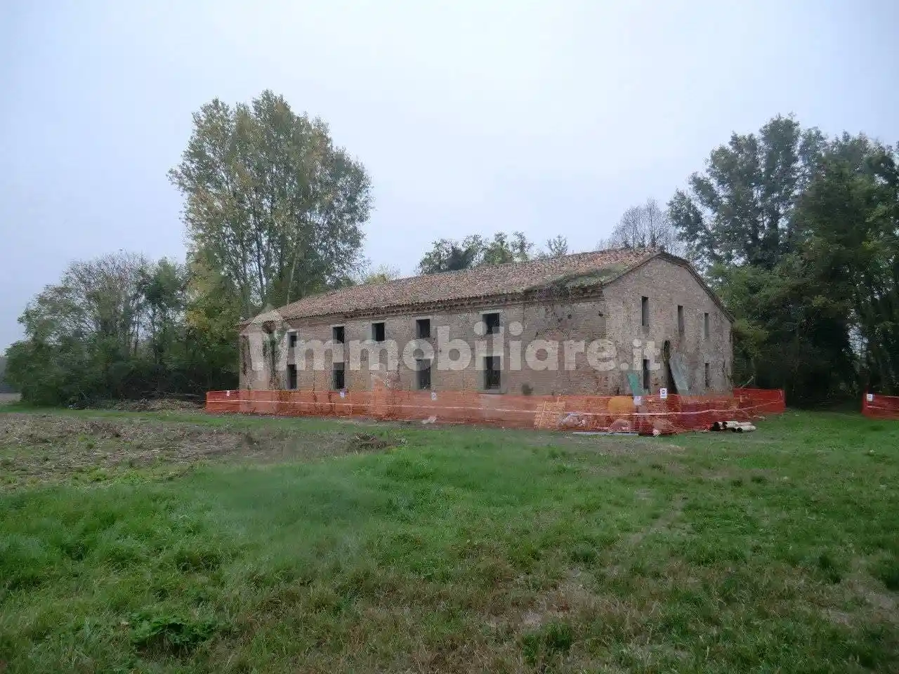 Rustico - Casale in vendita a Ferrara