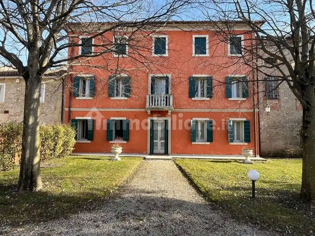 Villa in vendita a Conegliano