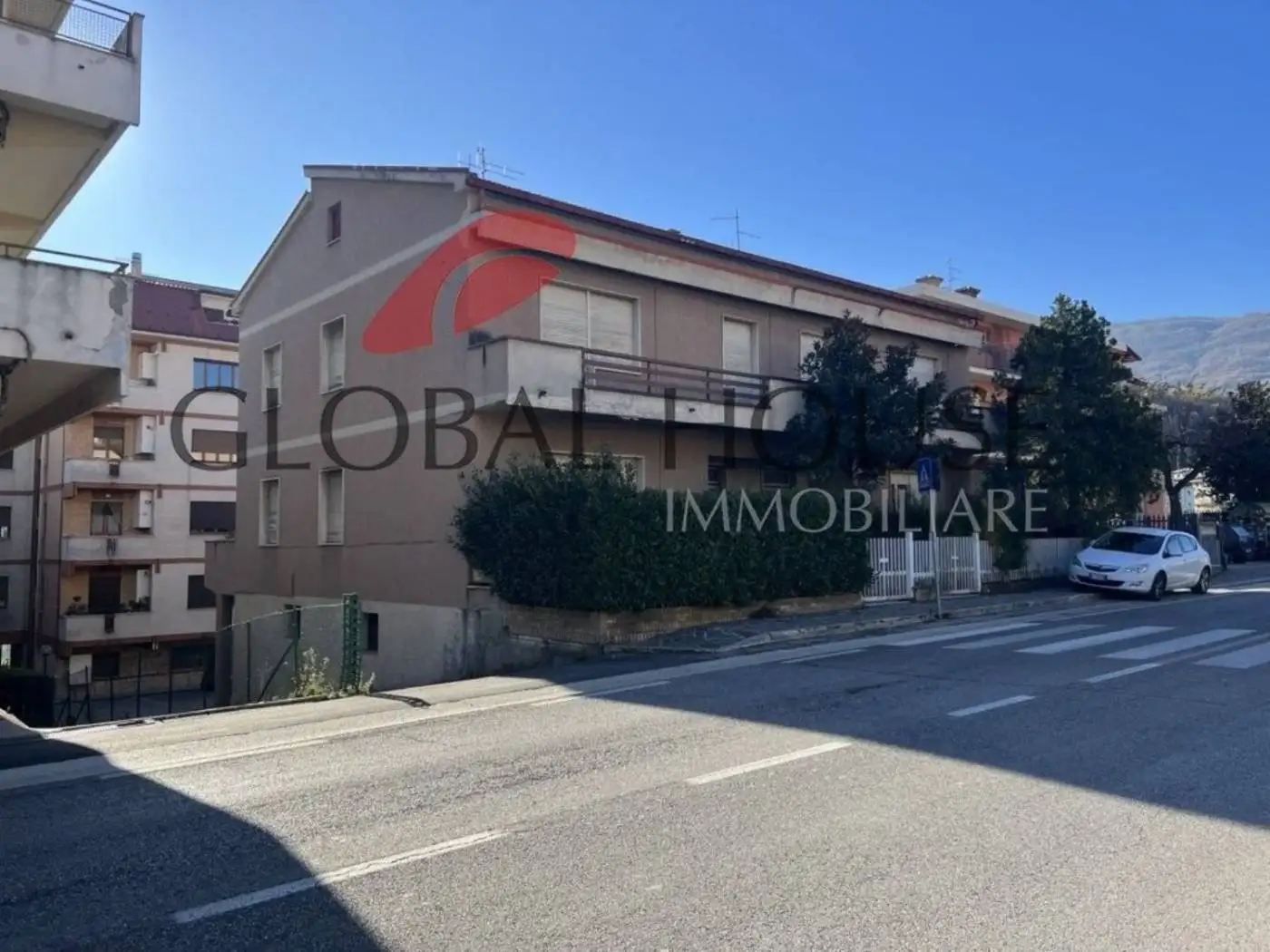 Villa in vendita a Montorio al Vomano