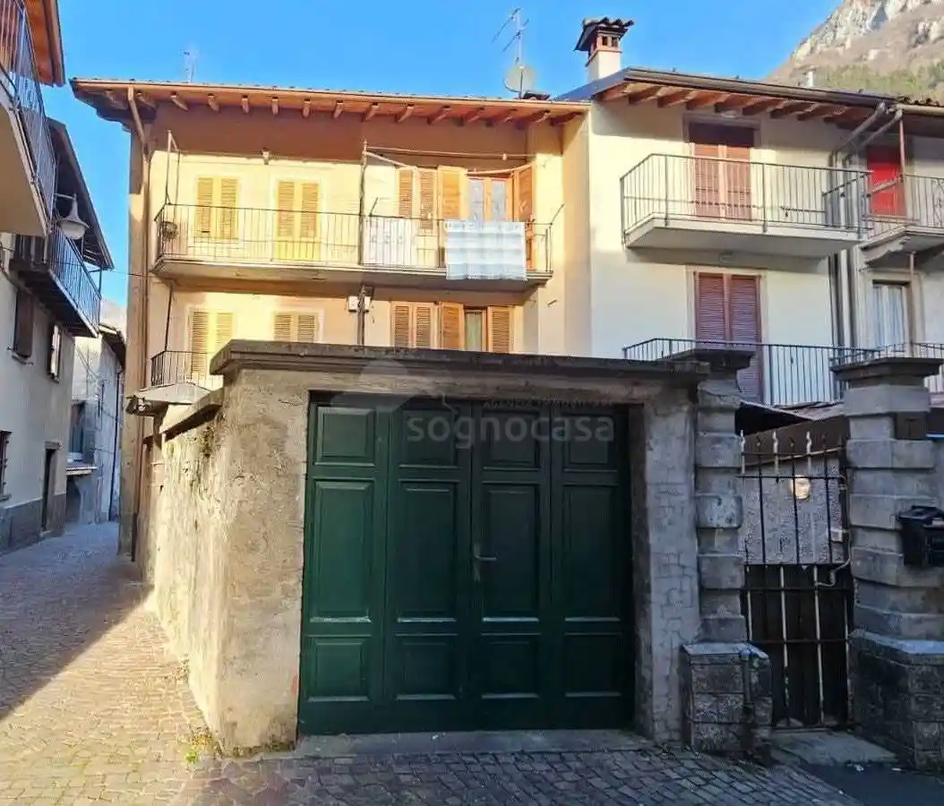 Casa indipendente in vendita a Ardesio