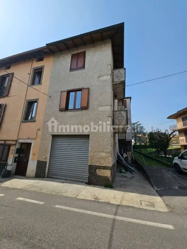 Casa indipendente in vendita a Cenate Sotto