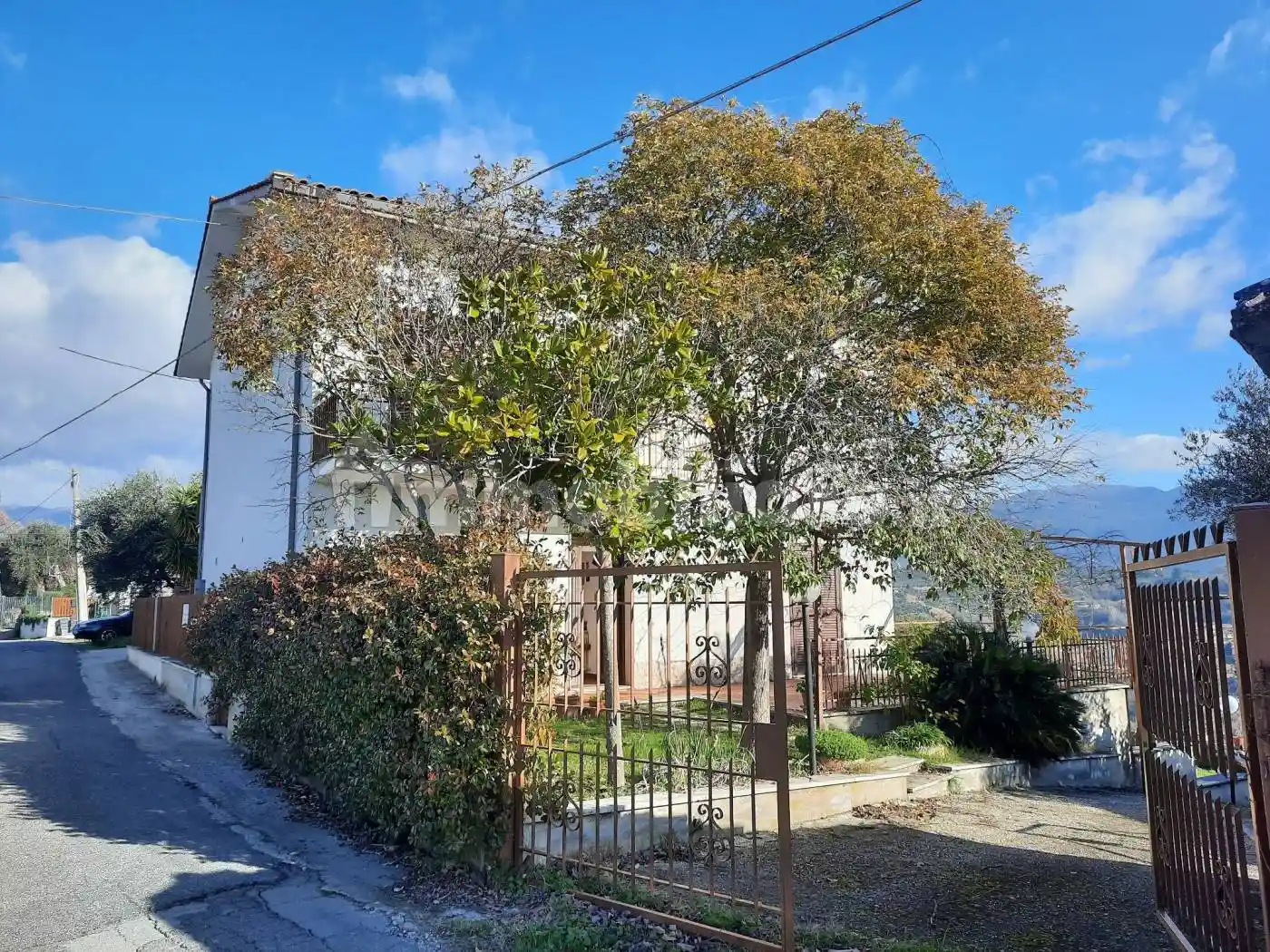 Villa bifamiliare via Aurano, Selci - foto 2