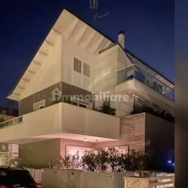 Villa in vendita a Cervia