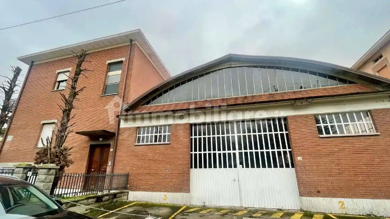 Palazzo - Edificio in vendita a Sassuolo