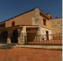 Casa indipendente in vendita a Roma